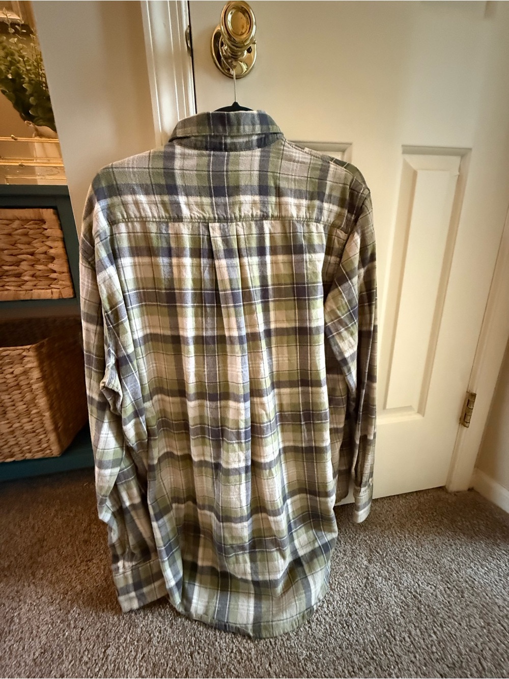 Cabela's Green and Blue Plaid Button-Down Shirt